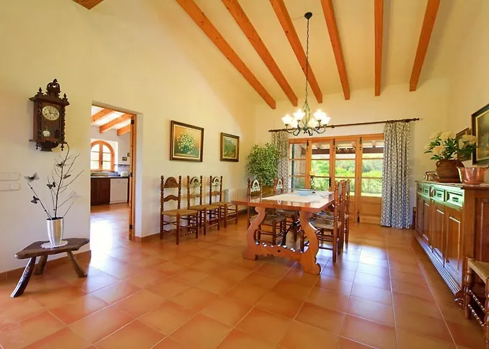 Catalunya Casas Charming With Pool Walking Distance To Beach! Willa